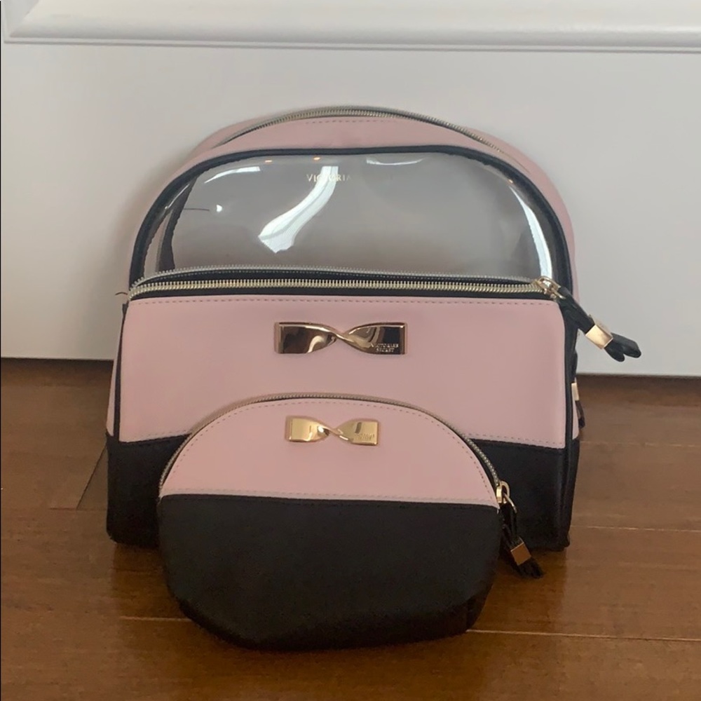 Victoria’s Secret Cosmetic Case Set